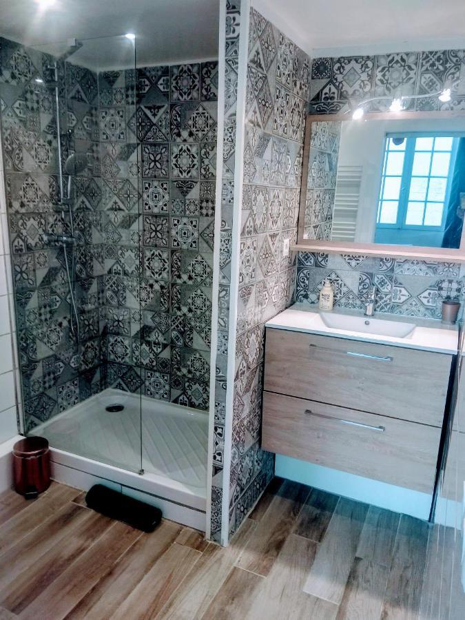 La Maison De Valentino Marseille Bagian luar foto