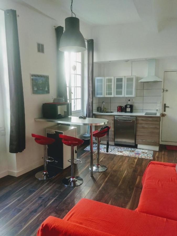La Maison De Valentino Marseille Bagian luar foto