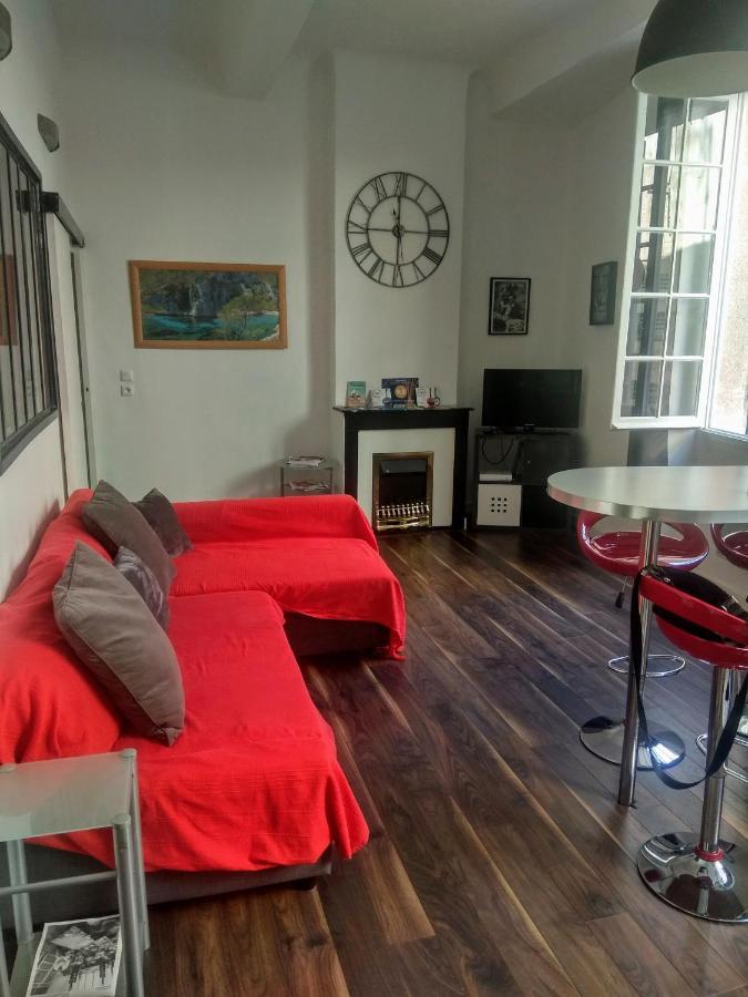 La Maison De Valentino Marseille Bagian luar foto