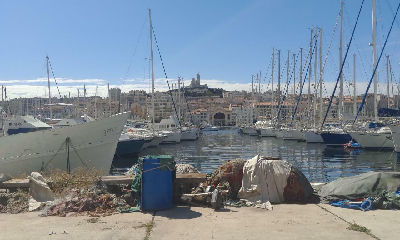 La Maison De Valentino Marseille Bagian luar foto